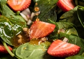 Strawberry Spinach Salad