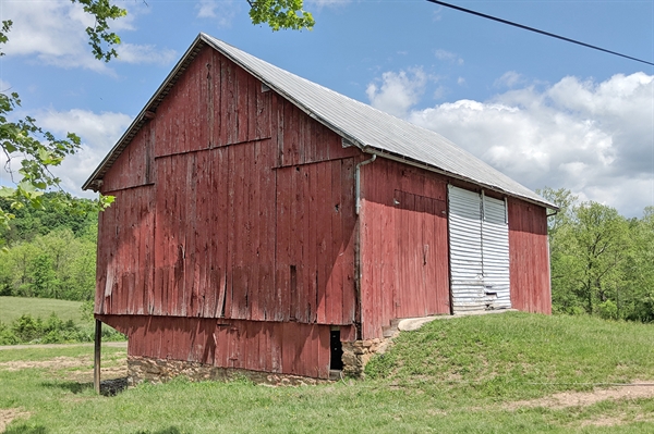 Barn preservation project highlights part of Shenandoah history