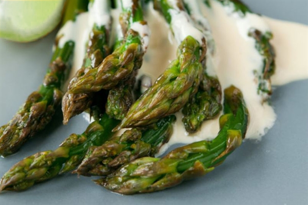 Sautéed Asparagus with Lime and Tahini