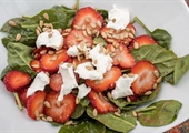 Spinach and Strawberry Salad