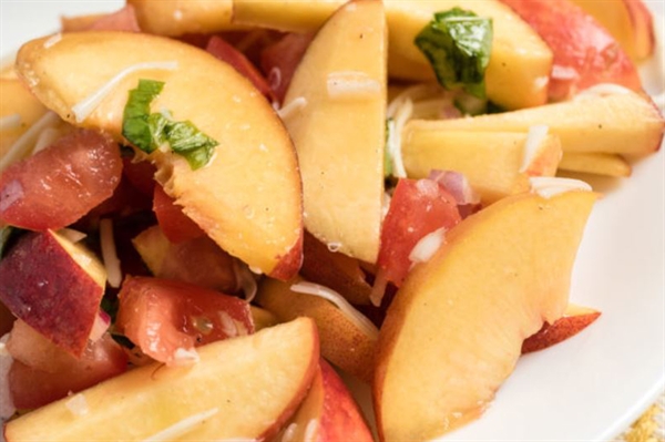 Peach and Tomato Salad