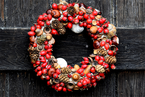 Virginia’s varied landscapes are reflected in handcrafted wreaths