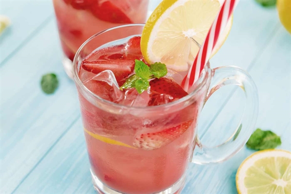 Homemade Strawberry Soda