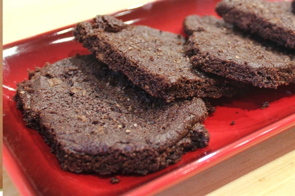 Dark Chocolate Rye Cookies