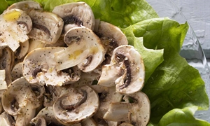 Fresh Mushroom and Parsley Salad