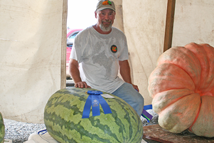 Spotsylvania grower breaks State Fair record for giant watermelon