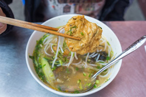 Chef Maxwell's recipe for Korean-style Shredded Chicken Soup